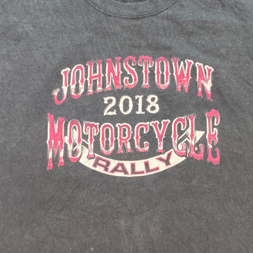Johnstown 2018 Motorcycle Rally Sz 2XL Mens Black Biker Grunge Skull TShirt
